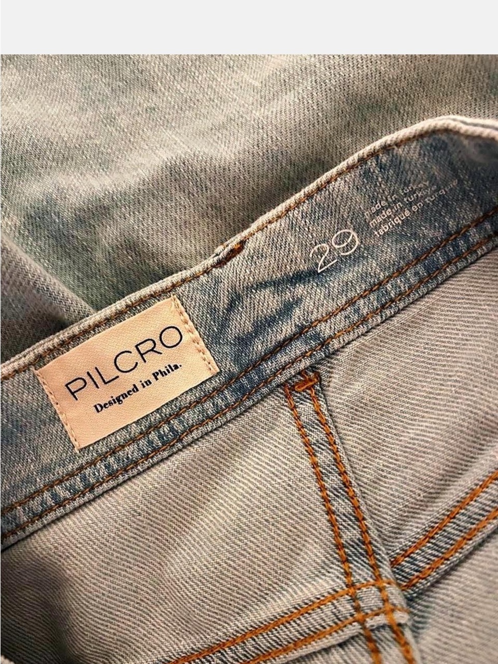 Pilcro “Adi” Jeans. Light Wash. Top Rated Jeans. 100% Regenerative Cotton in UEC - Picture 4 of 8
